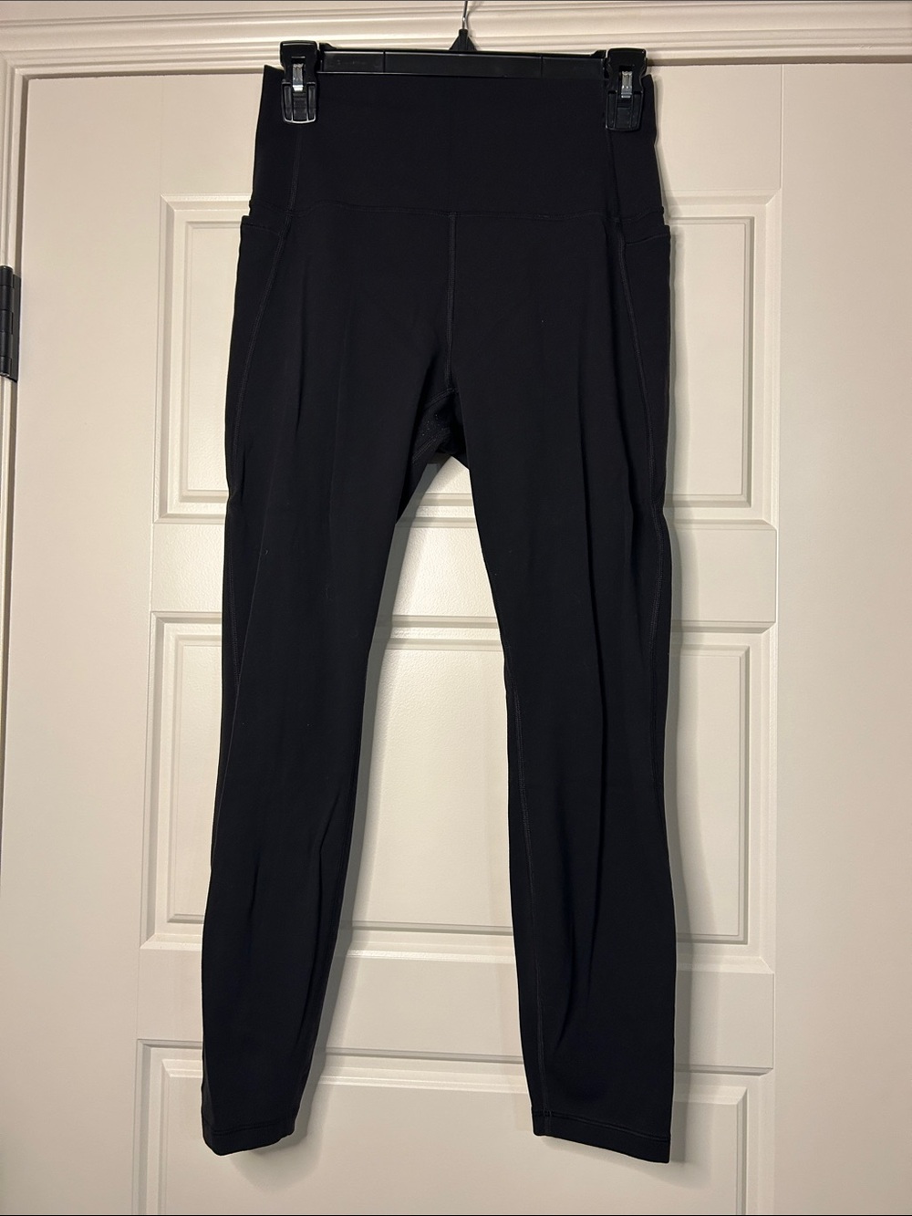 Women's Black High-Waist Leggings - Comfortable Everyday Legging